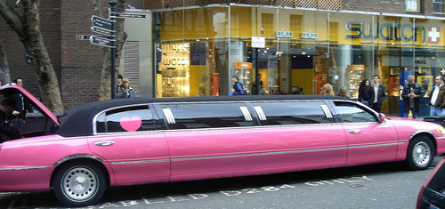 Coventry Pink Limo Hire