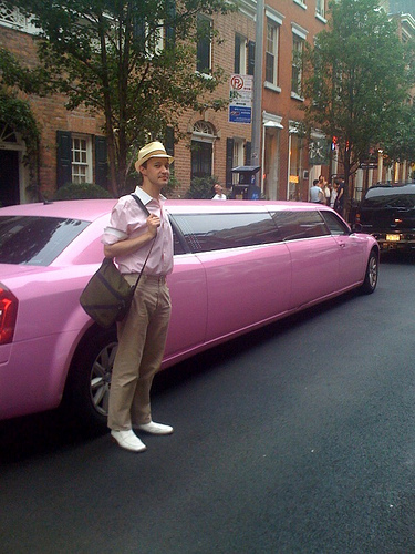 Newark Pink Limo Hire
